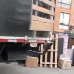 Camión policía nacional - trasteo.