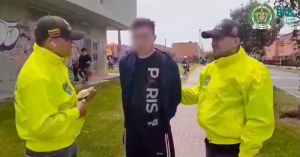 Este hombre presenta antecedentes judiciales por los delitos de extorsión, concierto para delinquir y estafa.